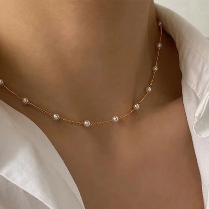 Mo's Gold Pearl Necklace